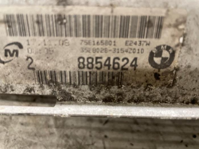 Gebrauchte Kühler BMW 3 serie (E90) 316i 16V Preis € 35,00 Margenregelung angeboten von Autodemontage van de Laar