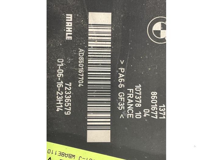 Begagnade Luftfilterhus BMW 3 serie (F30) 330e Pris € 70,00 Marginaltabell erbjuds av Autodemontage van de Laar