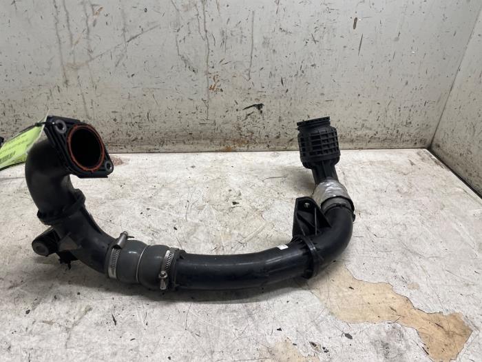 Gebrauchte Intercooler Rohr Fiat Talento 2.0 EcoJet BiTurbo 145 Preis € 200,00 Margenregelung angeboten von Autodemontage van de Laar