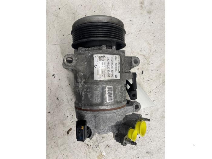 Usagé Pompe clim Peugeot 308 SW (L4/L9/LC/LJ/LR) 1.2 12V e-THP PureTech 130 Prix € 150,00 Règlement à la marge proposé par Autodemontage van de Laar