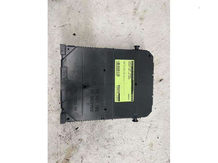 Used Body control computer Peugeot 308 SW (L4/L9/LC/LJ/LR) 1.2 12V e-THP PureTech 130 Price € 200,00 Margin scheme offered by Autodemontage van de Laar