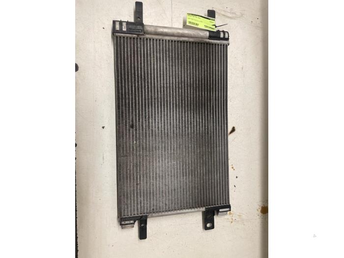 Usagé Radiateur clim Peugeot 308 SW (L4/L9/LC/LJ/LR) 1.2 12V e-THP PureTech 130 Prix € 70,00 Règlement à la marge proposé par Autodemontage van de Laar