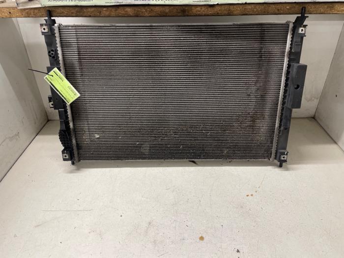 Usagé Radiateur Peugeot 308 SW (L4/L9/LC/LJ/LR) 1.2 12V e-THP PureTech 130 Prix € 70,00 Règlement à la marge proposé par Autodemontage van de Laar