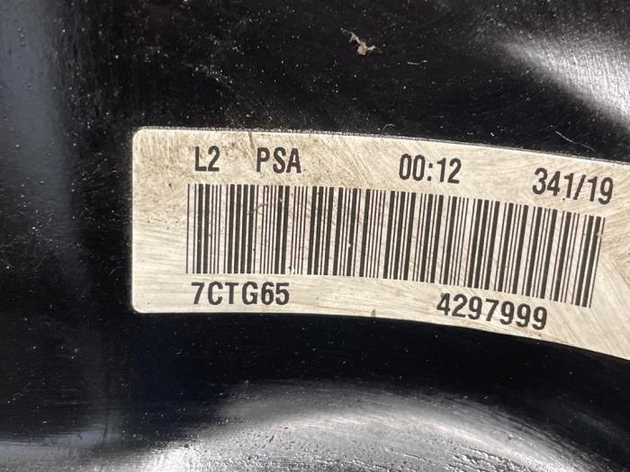 Used Subframe Peugeot 308 SW (L4/L9/LC/LJ/LR) 1.2 12V e-THP PureTech 130 Price € 150,00 Margin scheme offered by Autodemontage van de Laar