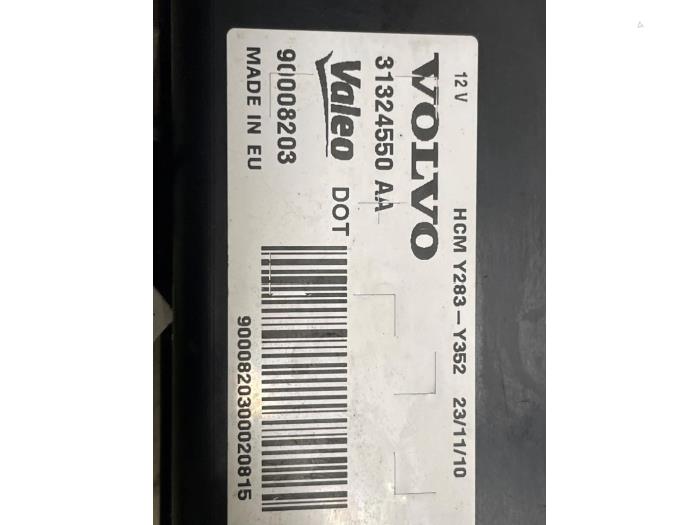 Używane Modul ksenonowy Volvo V60 I (FW/GW) 2.4 D5 20V Cena € 40,00 Procedura marży oferowane przez Autodemontage van de Laar
