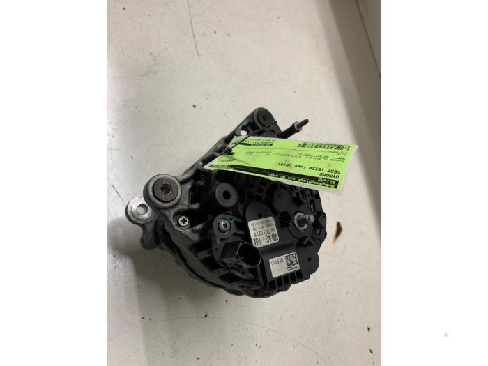 Begagnade Dynamo Seat Ibiza V (KJB) 1.6 TDI 95 Pris € 125,00 Marginaltabell erbjuds av Autodemontage van de Laar