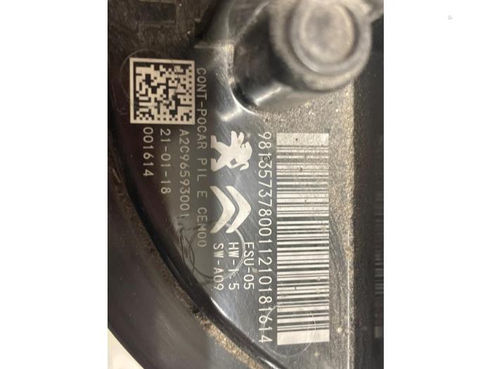 Gebrauchte Benzinpumpe Opel Crossland (X) 1.2 Turbo 12V Preis € 75,00 Margenregelung angeboten von Autodemontage van de Laar