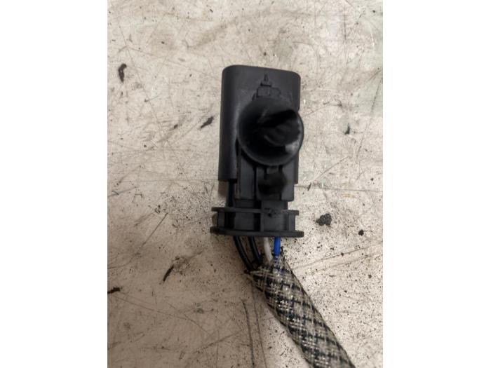 Sonde lambda d'un Volvo V40 Cross Country (MZ) 1.5 T3 16V Geartronic 2019
