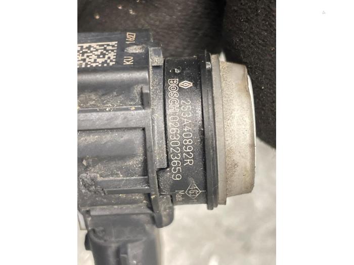 Usados Sensor PDC Renault Clio IV (5R) 1.6 Turbo 16V RS 200 EDC Precio € 25,00 Norma de margen ofrecido por Autodemontage van de Laar
