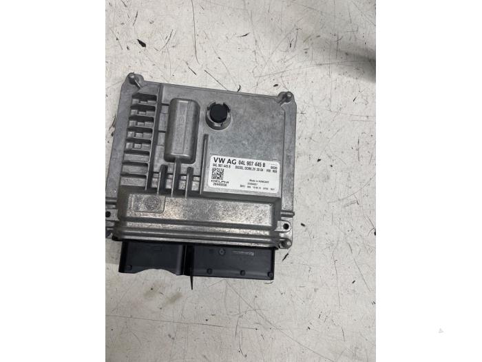 Engine management computer from a Volkswagen Golf Sportsvan (AUVS) 1.6 TDI BlueMotion 16V 2016
