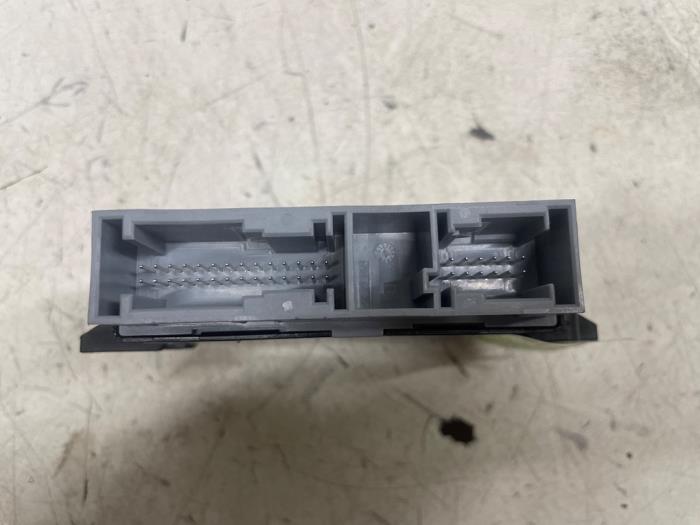 PDC-modul från en Mercedes-Benz A (W176) 1.6 A-180 16V 2016