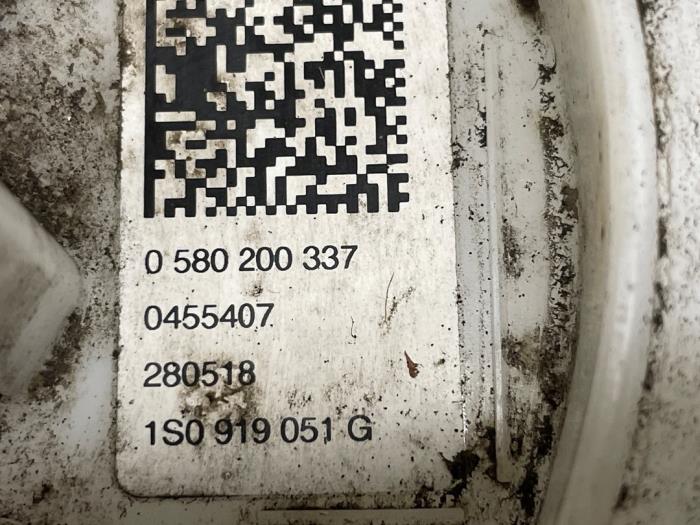 Begagnade Bensinpump Volkswagen Up! (121) 1.0 12V 60 Pris € 35,00 Marginaltabell erbjuds av Autodemontage van de Laar