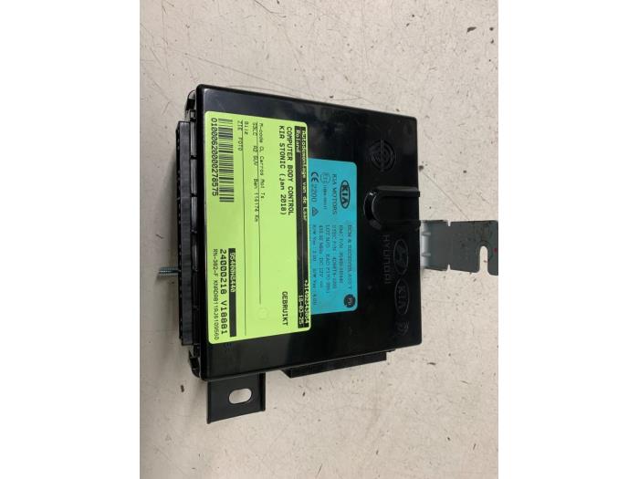 Used Body control computer Kia Stonic (YB) 1.0i T-GDi 12V Price € 35,00 Margin scheme offered by Autodemontage van de Laar