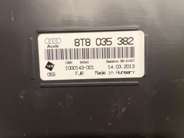 Używane Subwoofer Audi A4 Avant (B8) 1.8 TFSI 16V Cena € 25,00 Procedura marży oferowane przez Autodemontage van de Laar