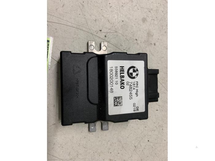 Używane Modul paliwowy ADM BMW 3 serie (F30) 330e Cena € 40,00 Procedura marży oferowane przez Autodemontage van de Laar