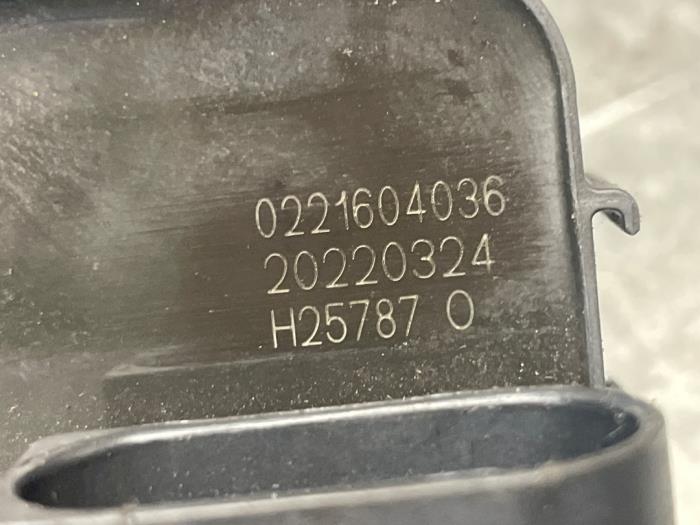 Gebrauchte Zündspule Mercedes CLA (117.3) 1.6 CLA-180 16V Preis € 20,00 Margenregelung angeboten von Autodemontage van de Laar