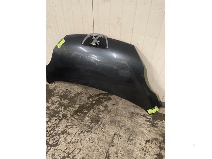 Używane Maska Peugeot 107 1.0 12V Cena € 125,00 Procedura marży oferowane przez Autodemontage van de Laar
