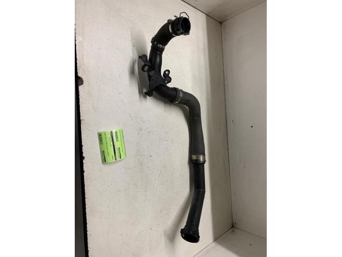Gebrauchte Intercooler Schlauch Renault Megane III Berline (BZ) 1.2 16V TCE 115 Preis € 75,00 Margenregelung angeboten von Autodemontage van de Laar