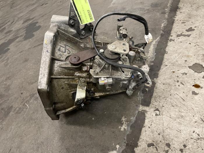 Usagé Boîte de vitesse Citroen C1 1.0 12V Prix € 200,00 Règlement à la marge proposé par Autodemontage van de Laar