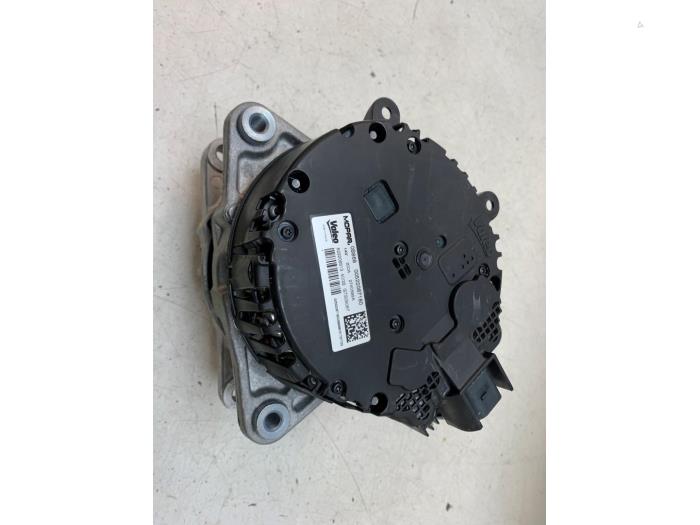 Begagnade Dynamo Fiat Panda (312) 1.0 Hybrid Pris € 300,00 Marginaltabell erbjuds av Autodemontage van de Laar