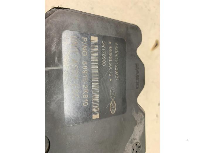 Gebrauchte ABS Pumpe Kia Soul I (AM) 1.6 CVVT 16V Preis € 100,00 Margenregelung angeboten von Autodemontage van de Laar