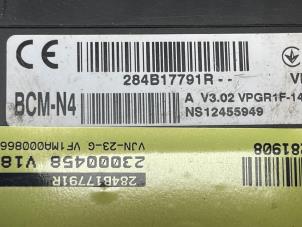 Begagnade Dator , karosskontroll (BCM) Renault Master III (MA/MB/MC/MD/MH/MF/MG/MH) 2.3 dCi 150 16V Pris € 163,35 Inklusive moms erbjuds av Autodemontage van de Laar