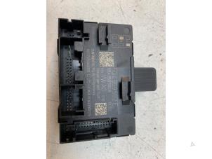 Gebrauchte Zentralverriegelung Modul Skoda Octavia Combi (5EAC) 1.0 TSI 12V Preis € 30,00 Margenregelung angeboten von Autodemontage van de Laar