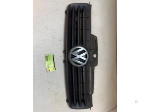 Gebrauchte Grill Volkswagen Polo IV (9N1/2/3) 1.4 16V Preis € 25,00 Margenregelung angeboten von Autodemontage van de Laar