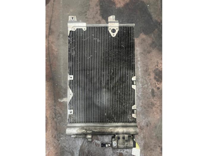 Usagé Radiateur clim Opel Astra G Caravan (F35) 2.0 Di 16V Prix € 70,00 Règlement à la marge proposé par Autodemontage van de Laar