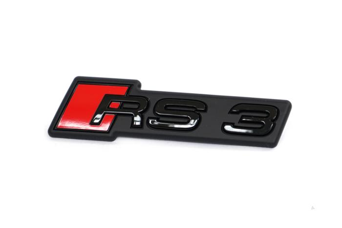 Nowe Emblemat Audi RS3 Cena na żądanie oferowane przez Autodemontage van de Laar