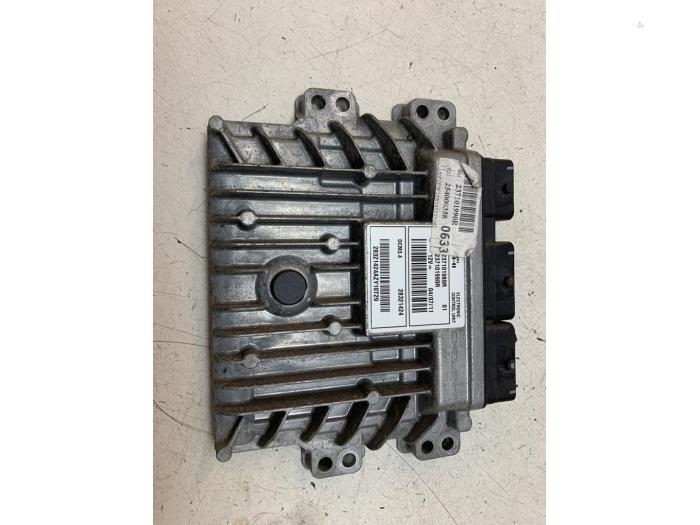 Used Engine management computer Renault Kangoo Express (FW) 1.5 dCi 90 FAP Price € 100,00 Margin scheme offered by Autodemontage van de Laar