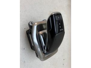 Begagnade Automatisk växelväljare Opel Corsa F (UB/UH/UP) Electric, Corsa-e 50kWh Pris € 100,00 Marginaltabell erbjuds av Autodemontage van de Laar