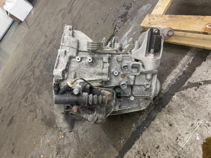 Gebrauchte Getriebe Mazda 2 (DJ/DL) 1.5 SkyActiv-G 90 Preis auf Anfrage angeboten von Autodemontage van de Laar