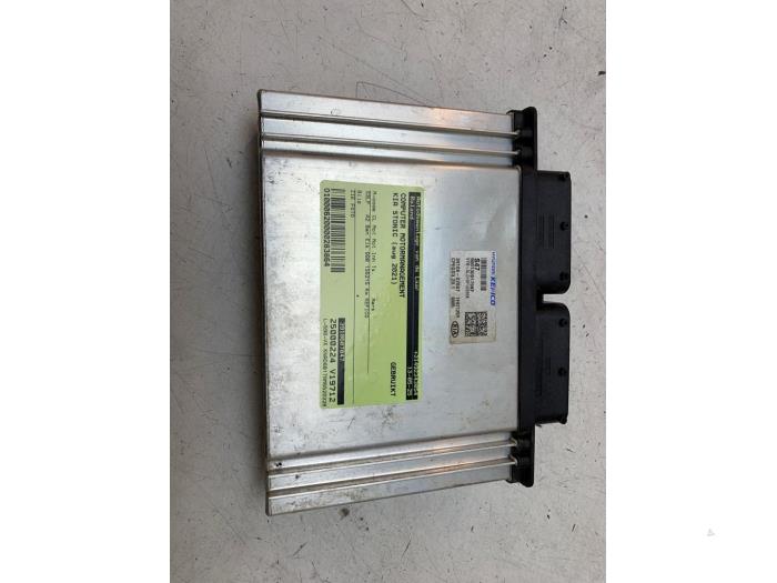 Used Engine management computer Kia Stonic (YB) 1.0i T-GDi 12V Eco-Dynamics+ Price € 300,00 Margin scheme offered by Autodemontage van de Laar