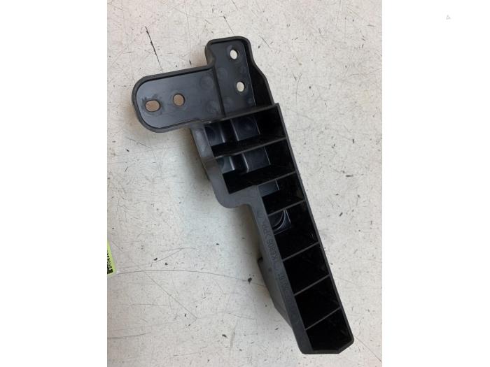 Used Miscellaneous Mazda 2 (DJ/DL) 1.5 SkyActiv-G 90 Price € 25,00 Margin scheme offered by Autodemontage van de Laar