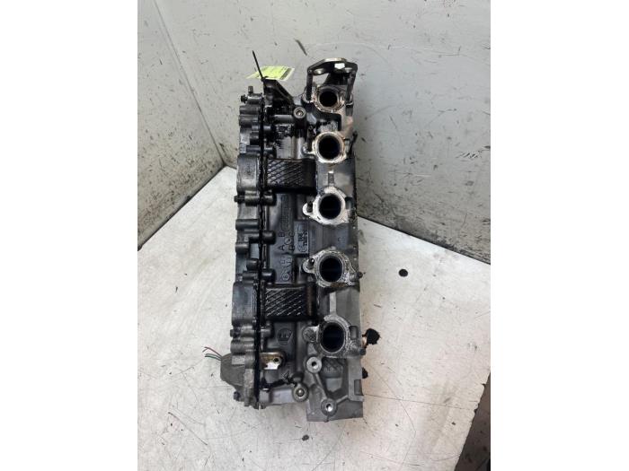 Begagnade Topplock Peugeot Partner Tepee (7A/B/C/D/E/F/G/J/P/S) 1.6 HDiF 90 16V Phase 1 Pris € 250,00 Marginaltabell erbjuds av Autodemontage van de Laar