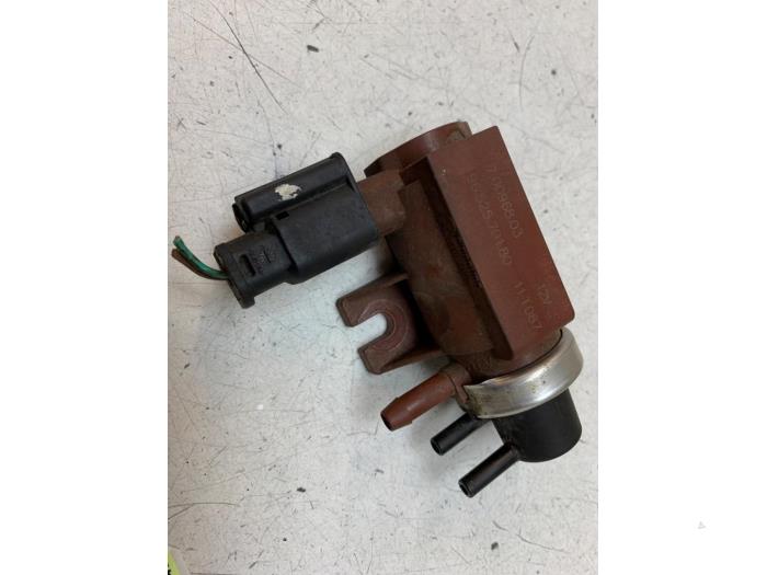 Usagé Régulateur pression turbo Peugeot Partner Tepee (7A/B/C/D/E/F/G/J/P/S) 1.6 HDiF 90 16V Phase 1 Prix sur demande proposé par Autodemontage van de Laar