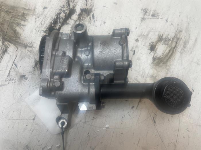Gebrauchte Ölpumpe Seat Ibiza V (KJB) 1.6 TDI 95 Preis € 100,00 Margenregelung angeboten von Autodemontage van de Laar