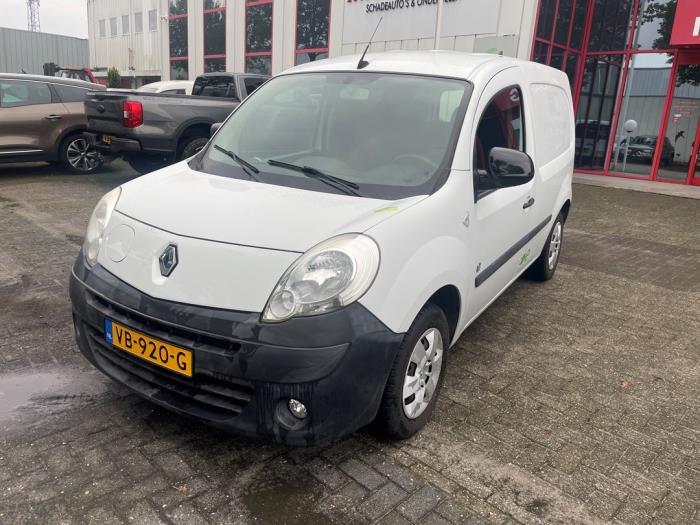 Używane Grill Renault Kangoo Express (FW) ZE Cena € 75,00 Procedura marży oferowane przez Autodemontage van de Laar