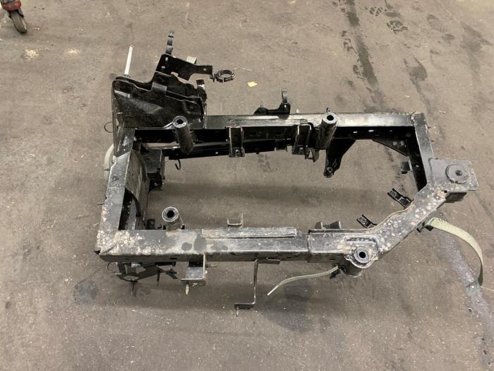 Used Engine mount Renault Kangoo Express (FW) ZE Price € 175,00 Margin scheme offered by Autodemontage van de Laar