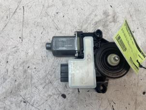 Używane Silnik szyby drzwiowej Volkswagen Transporter T6 2.0 TDI 150 Cena € 75,00 Procedura marży oferowane przez Autodemontage van de Laar