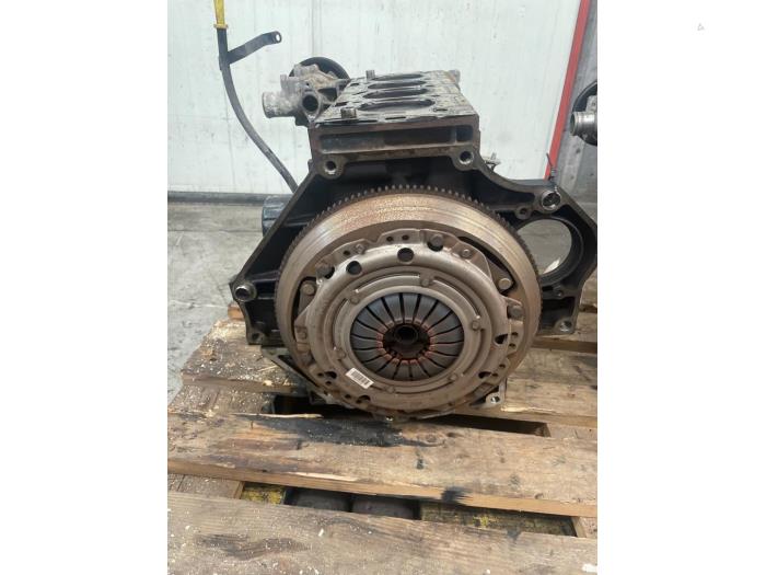 Used Engine crankcase Opel Meriva (A) 1.6 16V Price € 300,00 Margin scheme offered by Autodemontage van de Laar