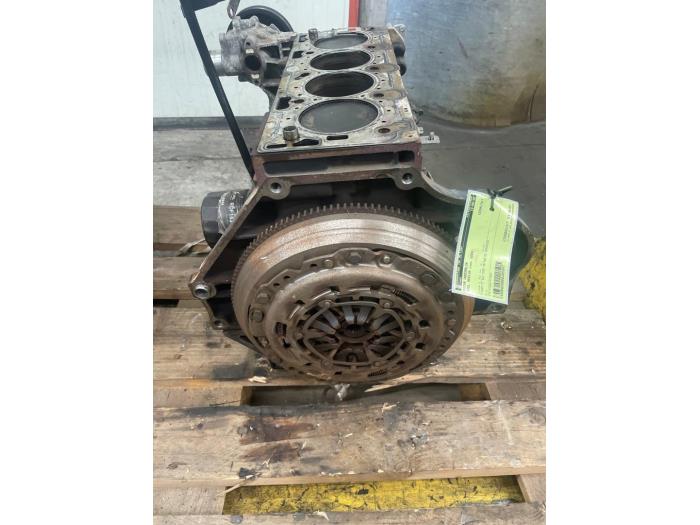 Used Engine crankcase Opel Meriva (A) 1.6 16V Price € 300,00 Margin scheme offered by Autodemontage van de Laar