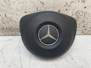 Begagnade Vänster airbag (ratt) Mercedes CLA (117.3) 1.6 CLA-180 16V Pris € 250,00 Marginaltabell erbjuds av Autodemontage van de Laar