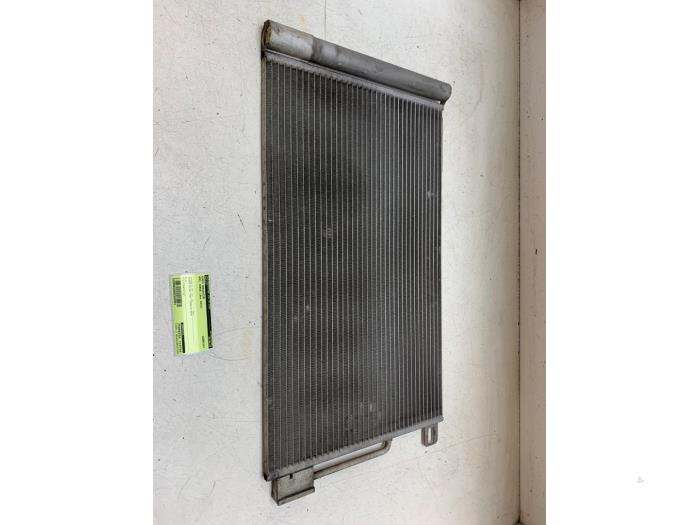 Usagé Radiateur clim Opel Corsa D 1.2 16V Prix € 70,00 Règlement à la marge proposé par Autodemontage van de Laar