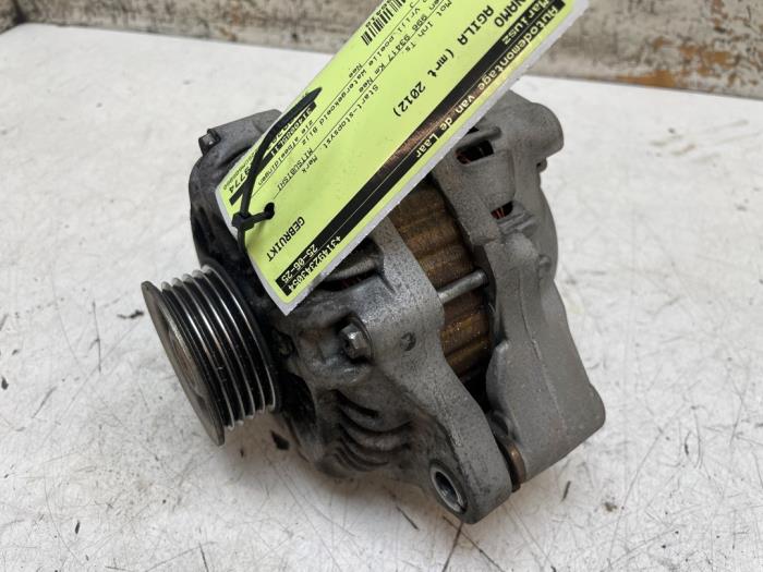 Usagé Dynamo Opel Agila (B) 1.0 12V Prix € 50,00 Règlement à la marge proposé par Autodemontage van de Laar