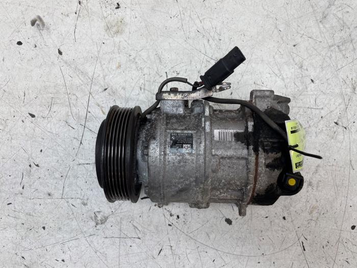 Usagé Pompe clim BMW 1 serie (F20) 114d 1.5 12V TwinPower Prix € 125,00 Règlement à la marge proposé par Autodemontage van de Laar