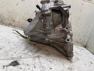 Getriebe van een Mitsubishi Space Star (A0) 1.2 12V 2023