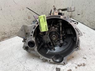 Getriebe van een Mitsubishi Space Star (A0) 1.2 12V 2023