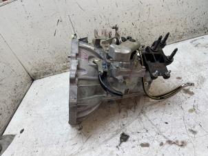 Getriebe van een Mitsubishi Space Star (A0) 1.2 12V 2023